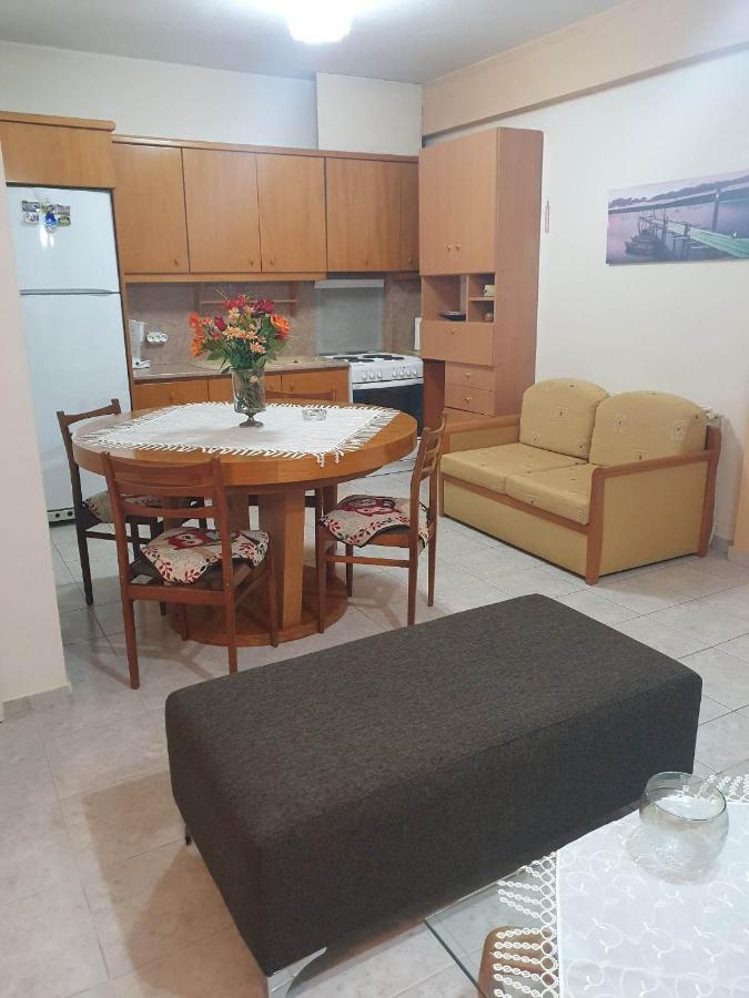 Elle Apartment By Alp Hospitality Services Nea Kallikrateia Dış mekan fotoğraf