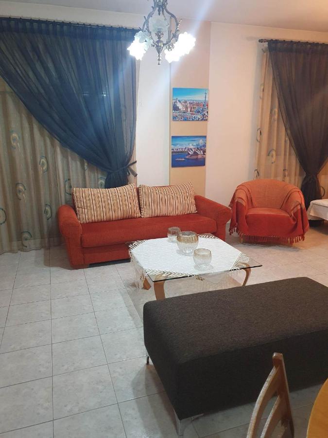 Elle Apartment By Alp Hospitality Services Nea Kallikrateia Dış mekan fotoğraf
